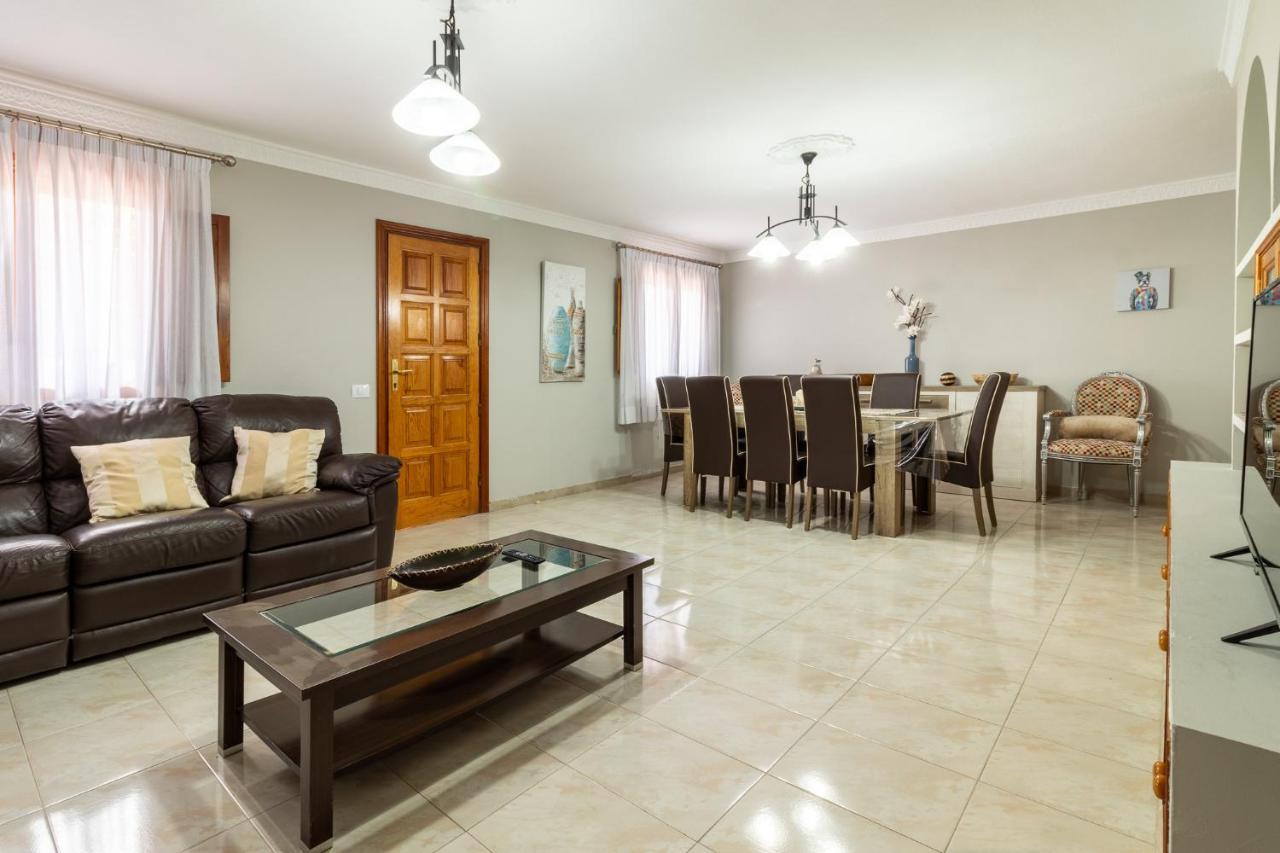 Holiday home Casa Marjoes - 2 - Bbq - Communal Pool *